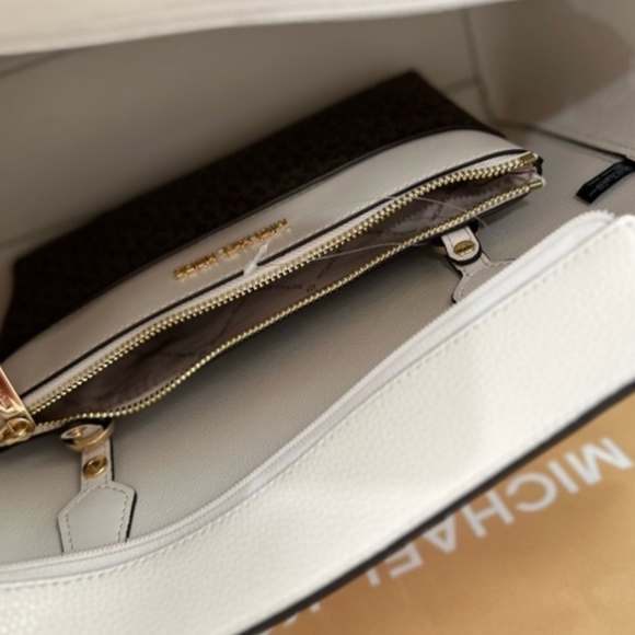Michael Kors Cream and Brown Tote Set - Picture 4 of 6